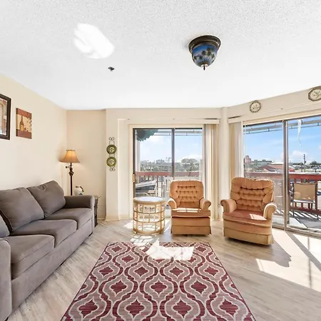 1302B St Thomas Square Appartement